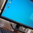 يتوفر لدينا كمبيوترات مكتبية بمواصفات ممتازة