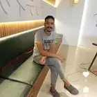 كهربائي منازل ومحلات تجارية وكل أعمل الصيانه ولديه سيارة