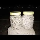 حجر ابيض بحص مرو