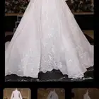 فستان للبيع استخدام مره واحده جديد