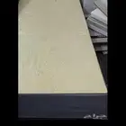 سرير وكومودنية للبيع