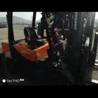 رافعه شوكيه ثلاثه طن للايجار اليومي شهري