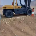 رافعات شوكية للايجار وجي سي بي GCB