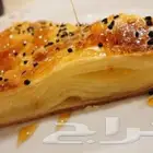 بنت الصحن واكلات يمنيه