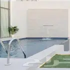 تأسيس وتمديد مسابح الخرسانة والفايبر جلاس