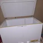 فريزر نظيف وكبير وعلي الشرط