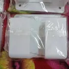 حامل جوال جداري يوجد لدي 4 فقط