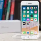 آيفون 8 العادي