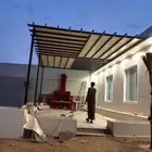 مظلات وسواتر