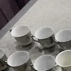 ترامس قديمة واكواب قهوه