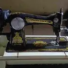مكينه خياطه يدويه