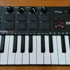 اورج اكاي akai