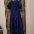 فستان سهره نيلي تفته لبس 4 ساعات مقاس 12يلبس MإلىL