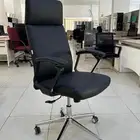 اثاث مكتبي طاولات اجتماع وكراسي بالرياض