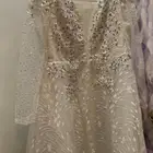 فساتين للبيع