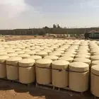 حواجز خرسانية ومصدات مواقف وقواعد أعمدة انارة