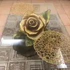 طاولة على شكل وردة