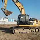 بوكلينات للايجار شهري يومي قطاع