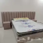 يوجد لدينا غرف نوم وديكورات ومجلس كنب