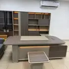اثاث المكتبي وكراسي وكنب وطاولة جديدة