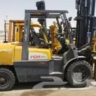 تأجير رافعات شوكية(forklift) بجميع الأحجام