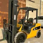 فوركلفت بوبكات رفعه شوكيه كرينات للايجار