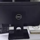 شاشة ديل شريت مع الجهاز ما استخدمت ولا مرة للبيع جديد 200