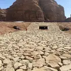 بوكلين لقص اراضي وبنيان رباريب ومرافي حجر