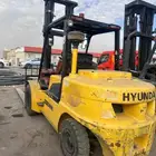 للتأجير رافعات شوكية (فوركلفت) forklift