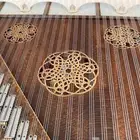 عازف قانون في الطائف