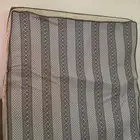 مرتبه سرير 200 في 200 وسعرها 200 وبحاله ممتازه في رماح