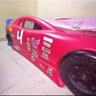 سرير سيارة للاطفال و الكبار حجم كبير