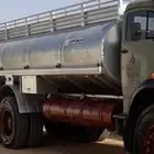 للبيع وايت مرسدس مخزن حكومي