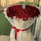 باقة 100 ورده بي 450 ريال عرض قوي