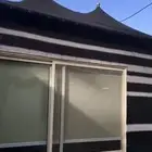 مشب مع اغراضه