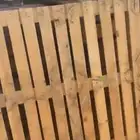 طبليات خشب شبه جديد