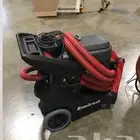 مكينة تنظيف دكت