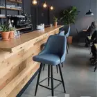 كراسي متنوعة