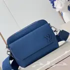 شنط يد رجاليه ماستر