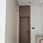 معلم نجار تركيب أبواب wpc