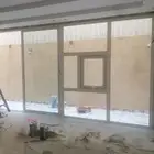 نوافذ الالمونيوم سرايا وعادي باب وشباك مح زجاج دبل