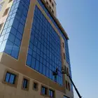 تنظيف الوجهات الزجاجية