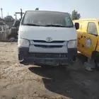 تويوتا باص 2015
