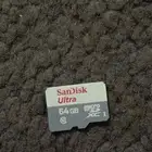 ذاكره 64 GB جيجا   وفلاشه 16 GB جيجا