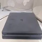 بلاستيشن 4 نظيف استخدام شخصي