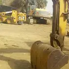 ياوجد سواق بكلين متوجد في العيدابي ابنيان حجر وقص ارضي