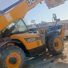 تجير رافعات شوكيف جميع الاحجام وكرينات وجي سي بي شهري يومي و