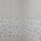 مبلط بلاط