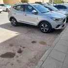 سيارة mg zs 2023 فل