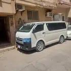 تويوتا هايس باص الإيجار مع سواق أو مشوار خاص